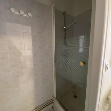 T2 En Centre-ville Avec Balcon Et Wi-fi Proche Des Thermes -