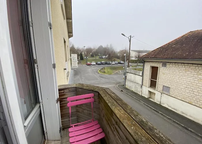 Apartamento T2 En Centre-ville Avec Balcon Et Wi-fi Proche Des Thermes - - Fr-1-541-77 La Roche-Posay